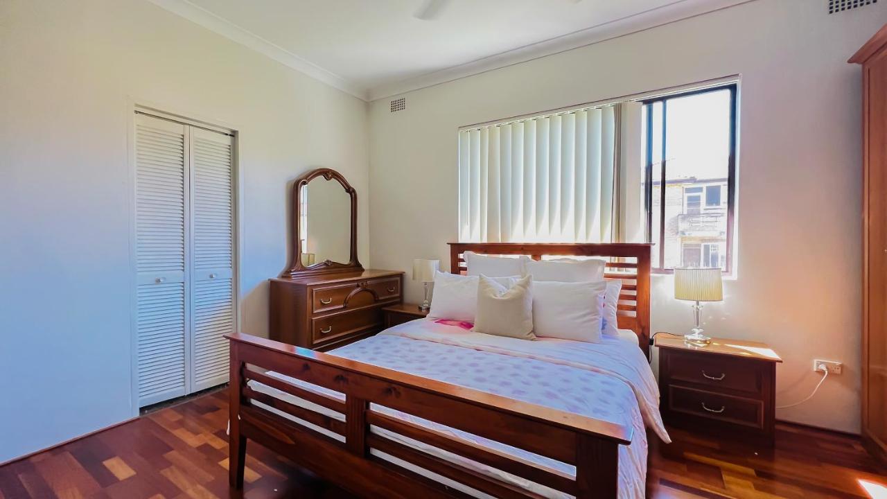 Appartamento Carlton 3 Beds Unit - Free Parking Sydney Esterno foto