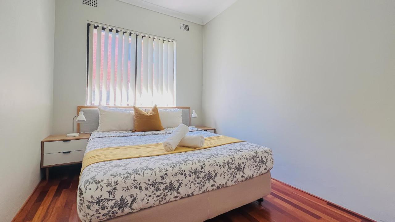Appartamento Carlton 3 Beds Unit - Free Parking Sydney Esterno foto